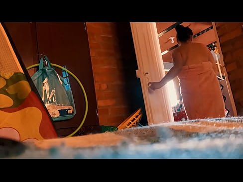 ❤️ Ka whai taku matua keke i ahau ki roto i te kaukau, ka moe ia i a au e kaukau ana. ️ Pono pakeke i porn mi.porno-filmy.ru